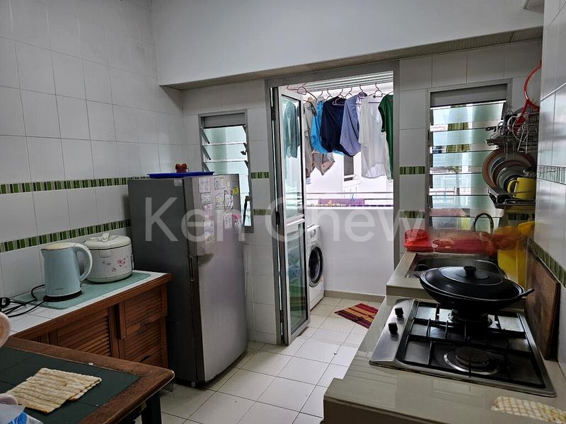 3 Room (3A) HDB for Rent in  448 Yishun Ring Road - Image 8